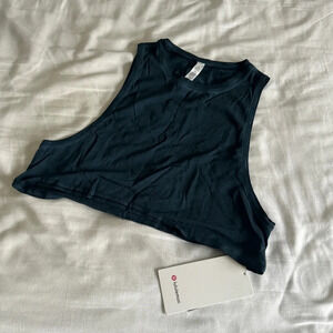 106 🆕💙 Lululemon Muscle Love Crop Tank Fade Washed Night Diver